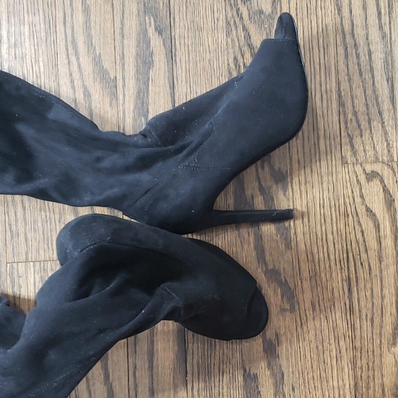 Suede Like Over the Knee Open Toe Boots - Picture 5 of 11